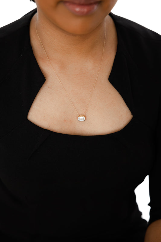 Elegant gold jewelry