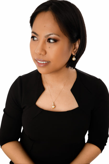 Leia South Sea Champagne Pearl Pendant with Four Diamonds